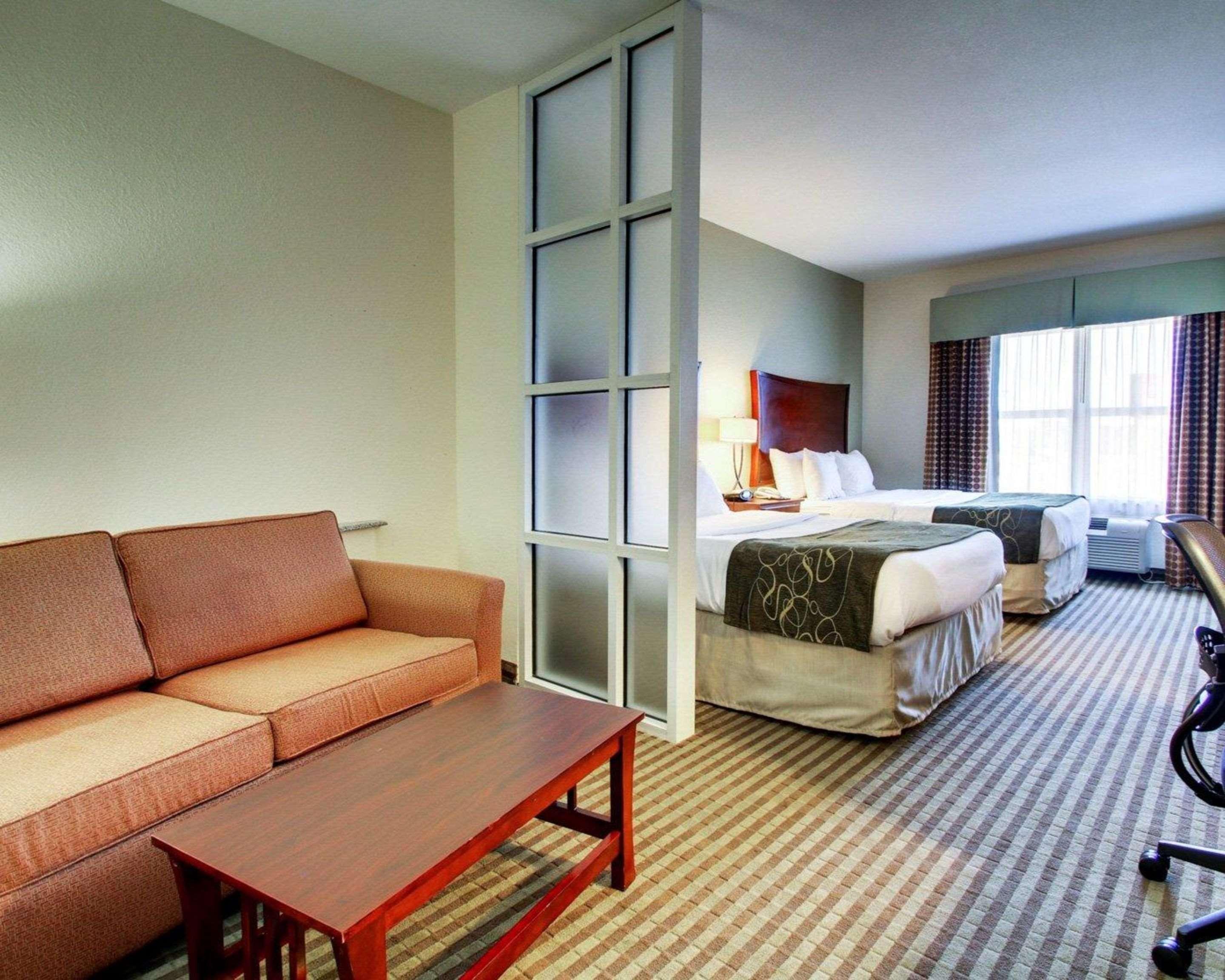Comfort Suites Vicksburg Exterior photo