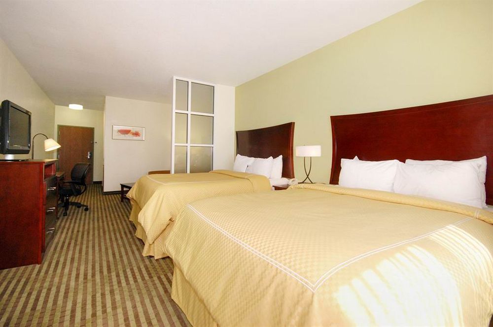 Comfort Suites Vicksburg Exterior photo